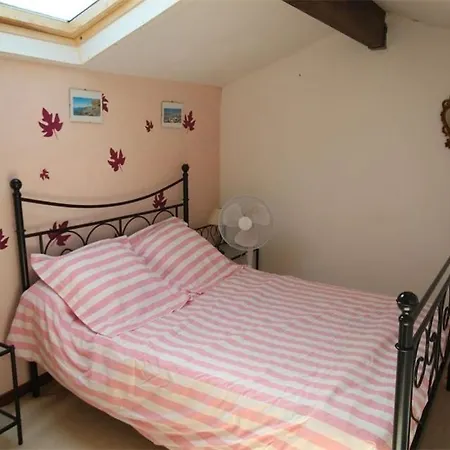 3 6 Couchages, Cuisine Climatisee, Petite Terrasse, Securisee Piscine Commune 400m De La Lrjp50